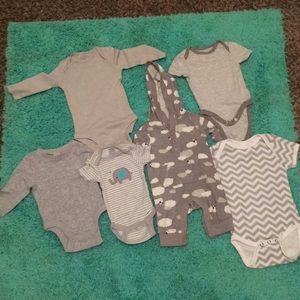 Grey and white set - NB to 6 months